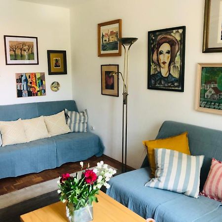 Beautiful Apartment With Balcony Pula Buitenkant foto