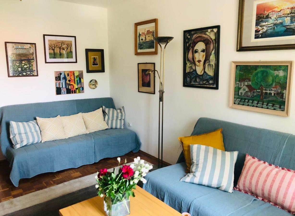 Beautiful Apartment With Balcony Pula Buitenkant foto